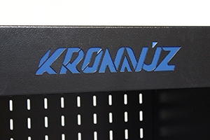 Фото собственного логотпа на KronVuz Box-7042