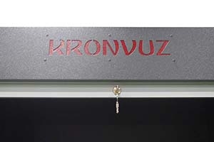Фото шкафа производства компании KRONVUZ