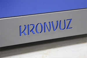 Своя надпись на изделии тележки серии KronVuz